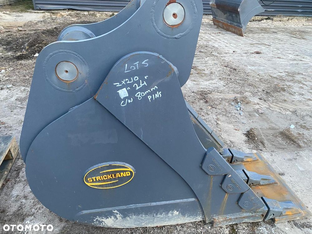 Inny łyżki Strickland + łyżka skarpowa Titan 1800 mm + widły paletowe wszystko nowe - 13