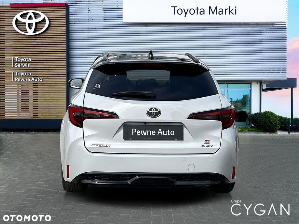Toyota Corolla - 4