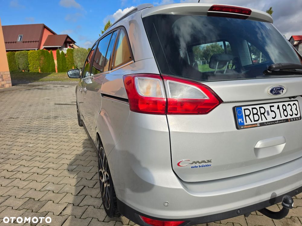 Ford Grand C-MAX - 9