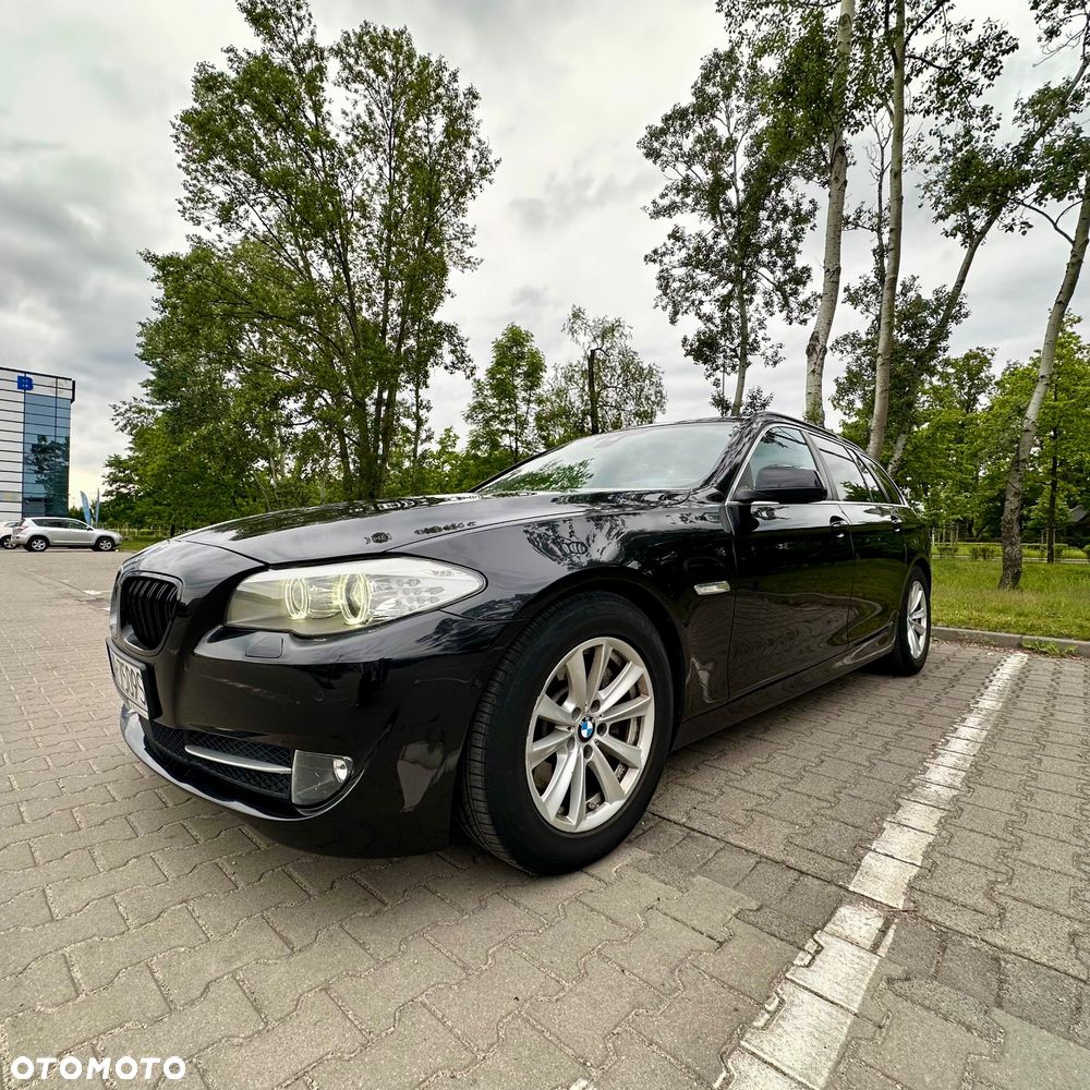 BMW Seria 5 530d xDrive - 2