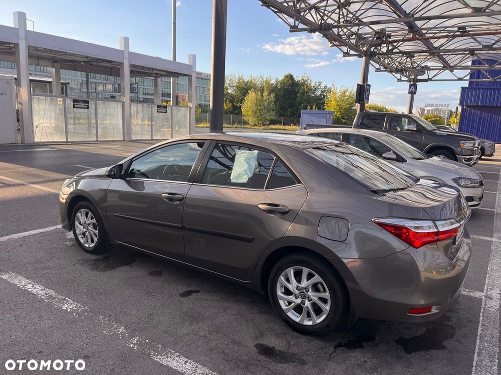 Toyota Corolla - 7