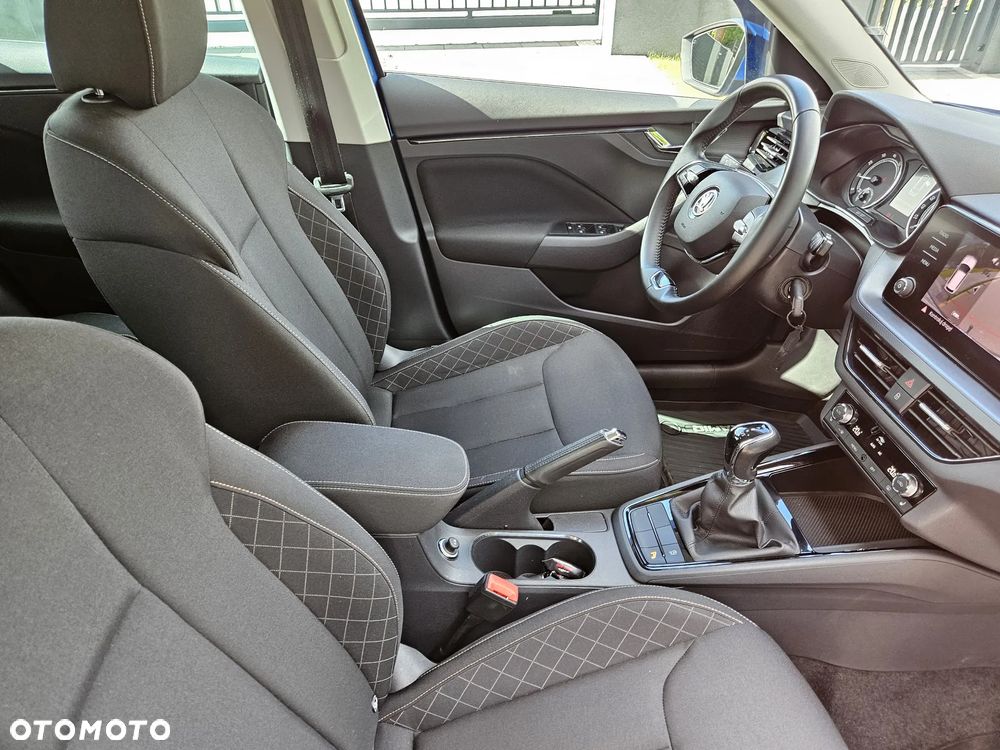 Skoda Kamiq 1.0 TSI Style DSG - 8