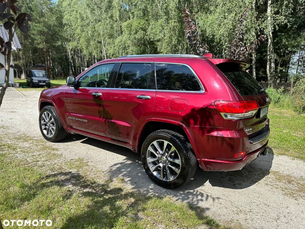 Jeep Grand Cherokee 5.7 V8 HEMI Overland - 22