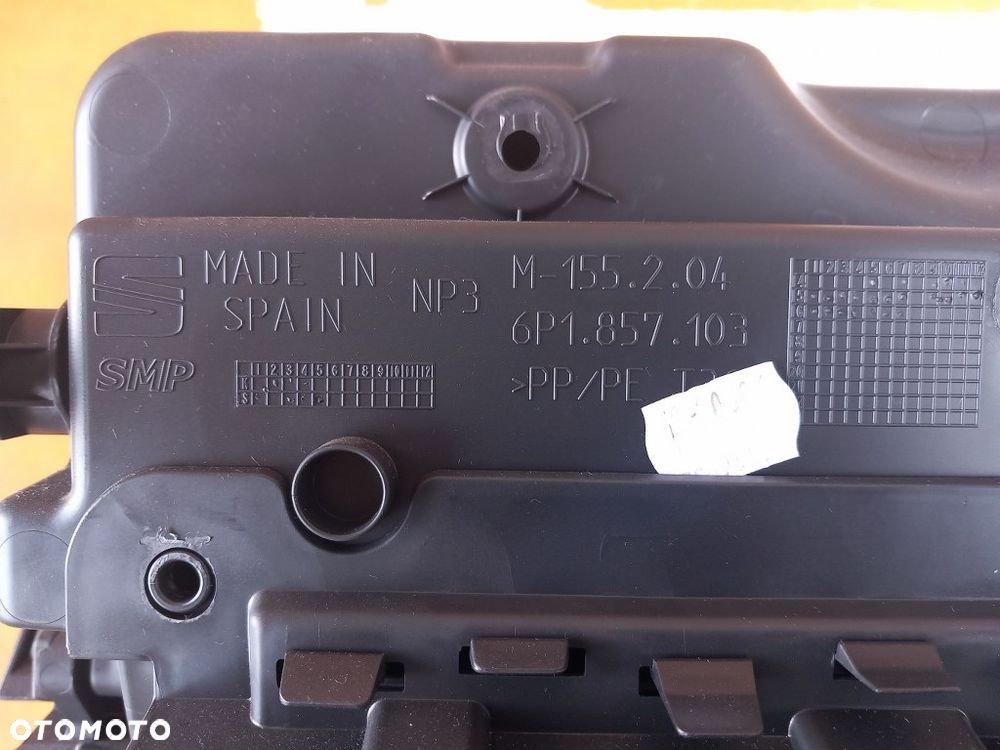 schowek konsoli pasażera seat ibiza 6J 6P1857103 - 6