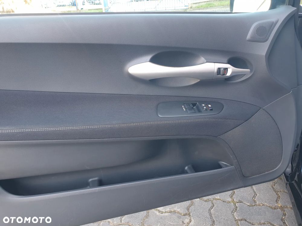 Toyota Auris - 23