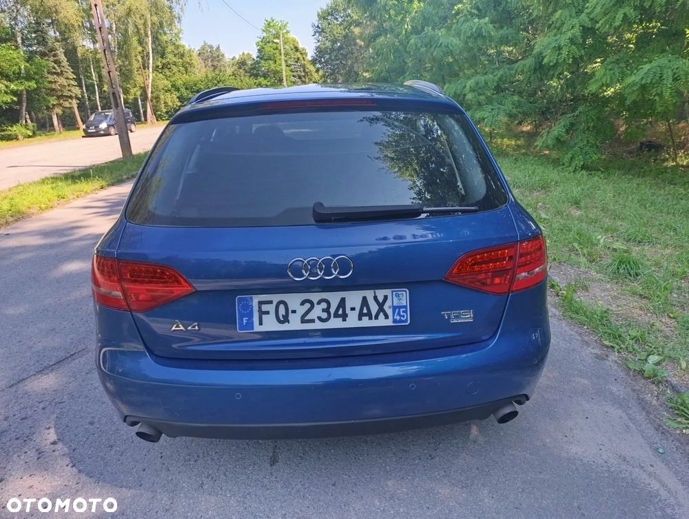 Audi A4 Avant 2.0 TFSI Attraction - 6