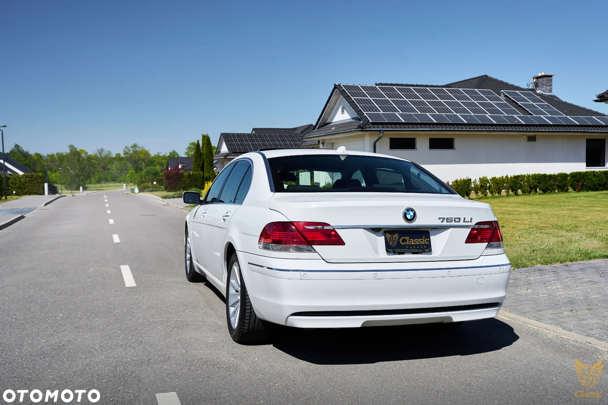 BMW Seria 7 750i L - 8