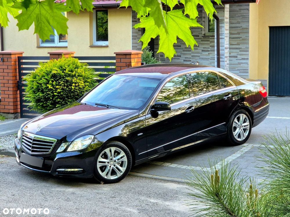 Mercedes-Benz Klasa E 200 BlueEFFICIENCY 7G-TRONIC Avantgarde - 1