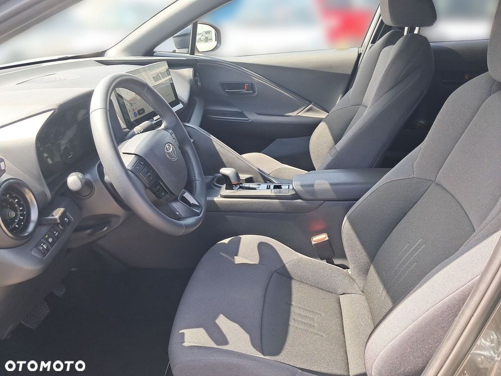 Toyota C-HR - 8