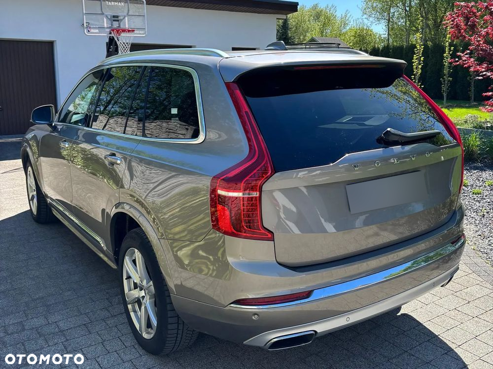 Volvo XC 90 - 10