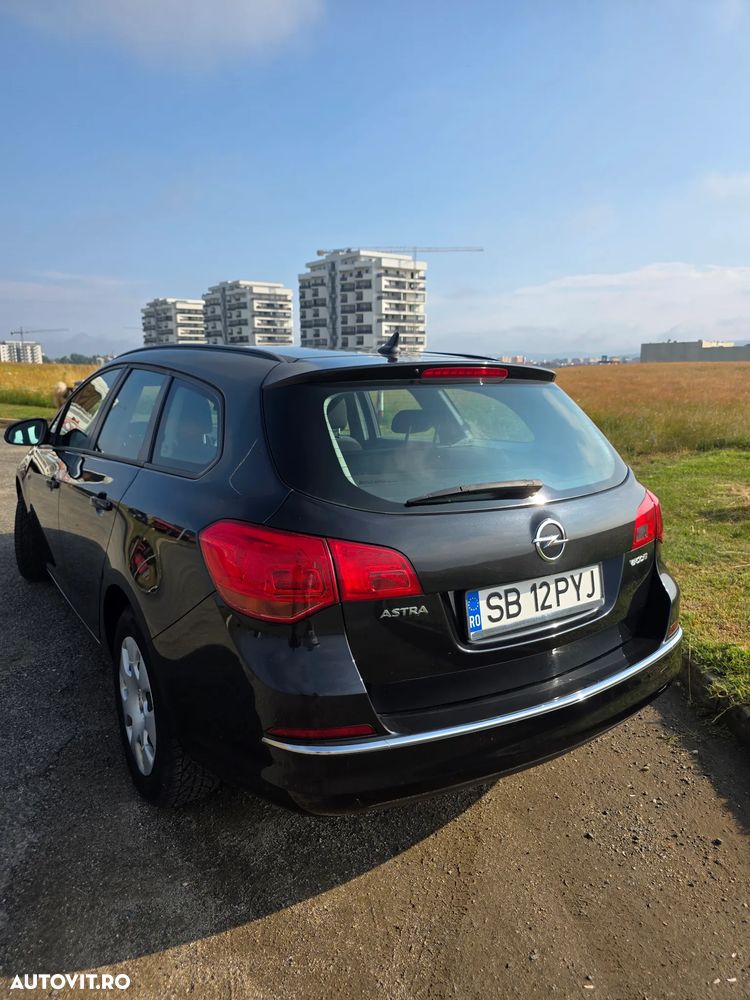 Opel Astra - 12