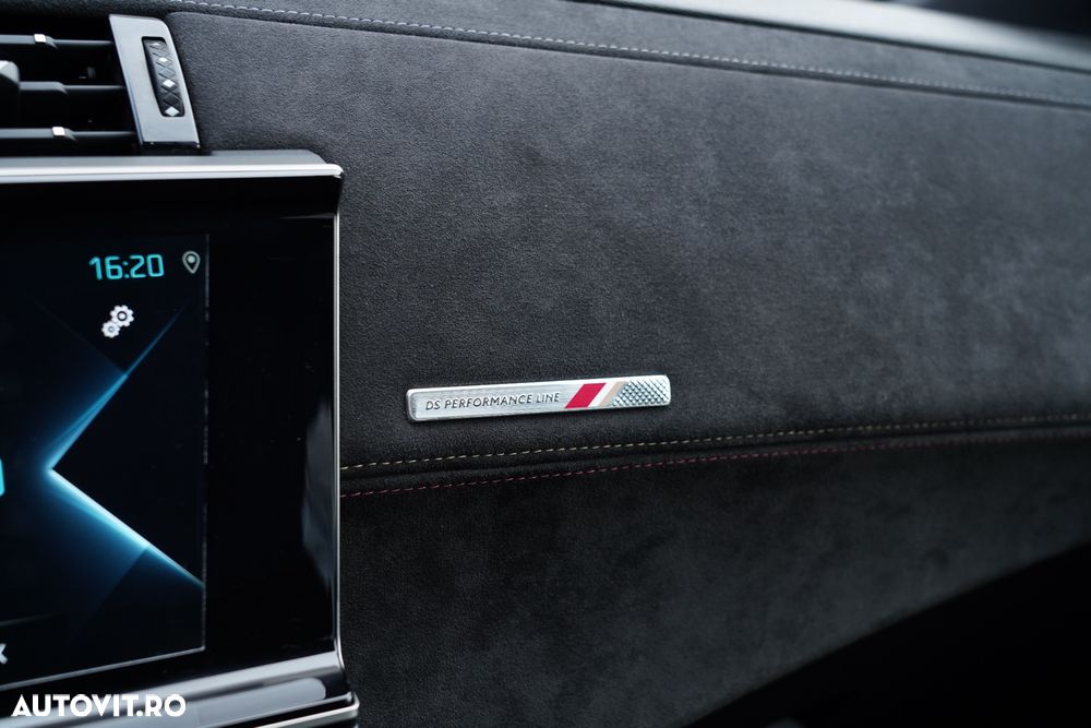 Citroën DS7 Crossback 4x4 PERFORMANCE LINE + - 18