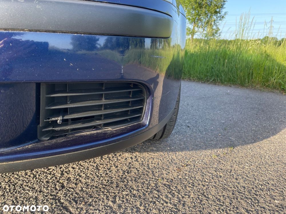 Volkswagen Golf - 22