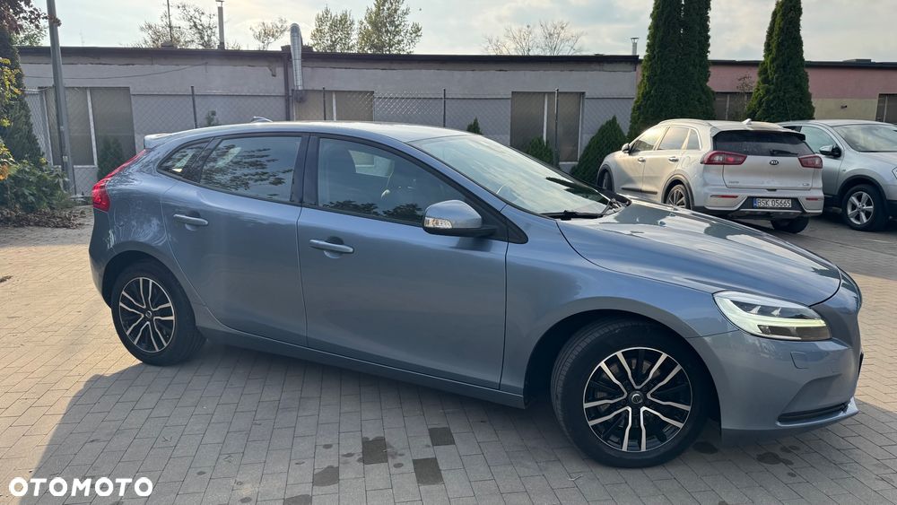 Volvo V40 T3 - 20