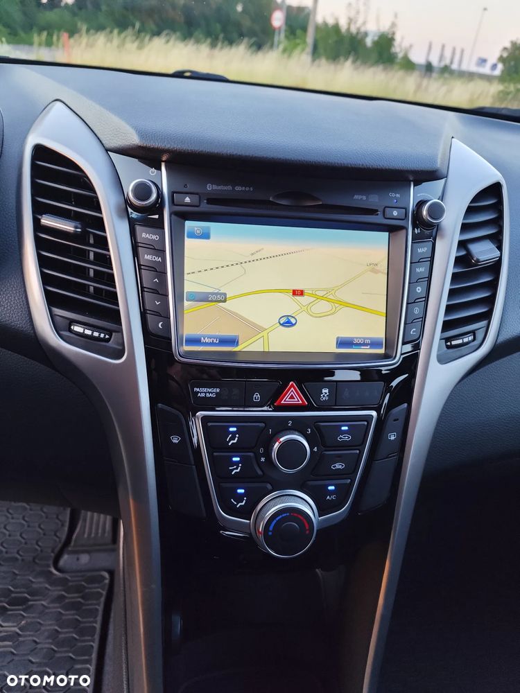 Hyundai i30 blue 1.4 Classic Navigation - 13