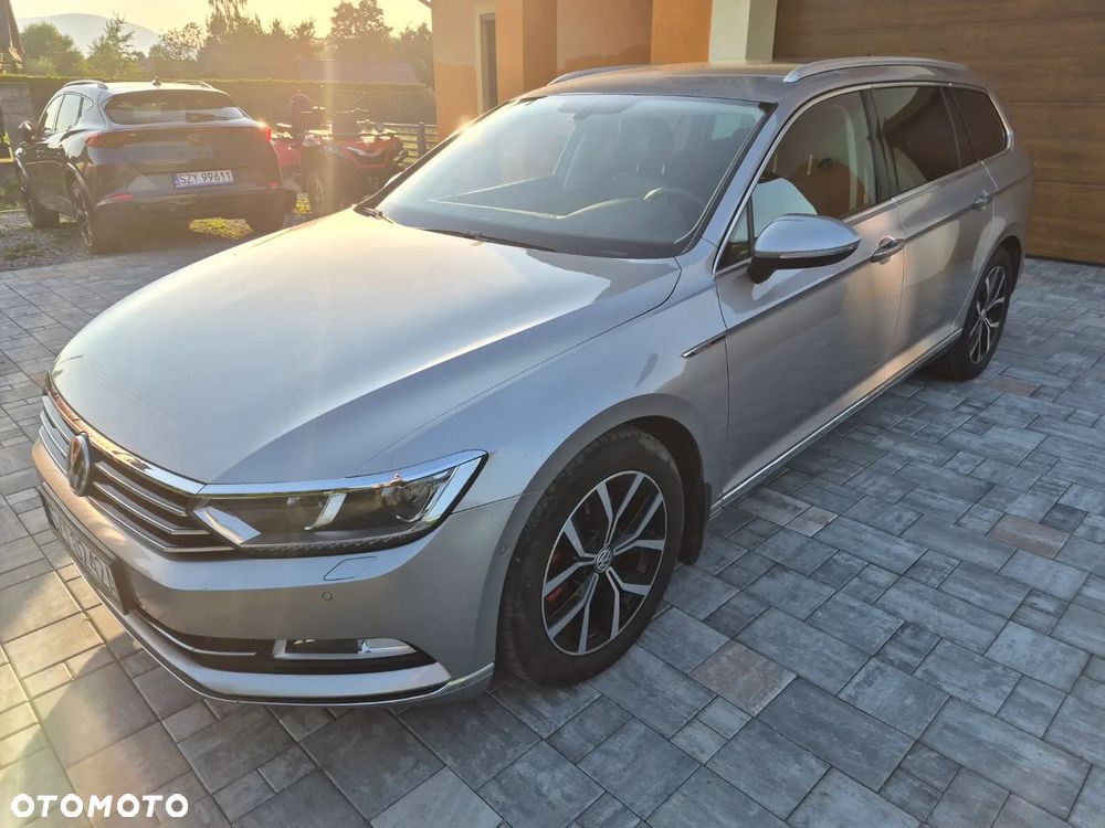 Volkswagen Passat 2.0 TDI SCR 4Mot DSG Highline - 2