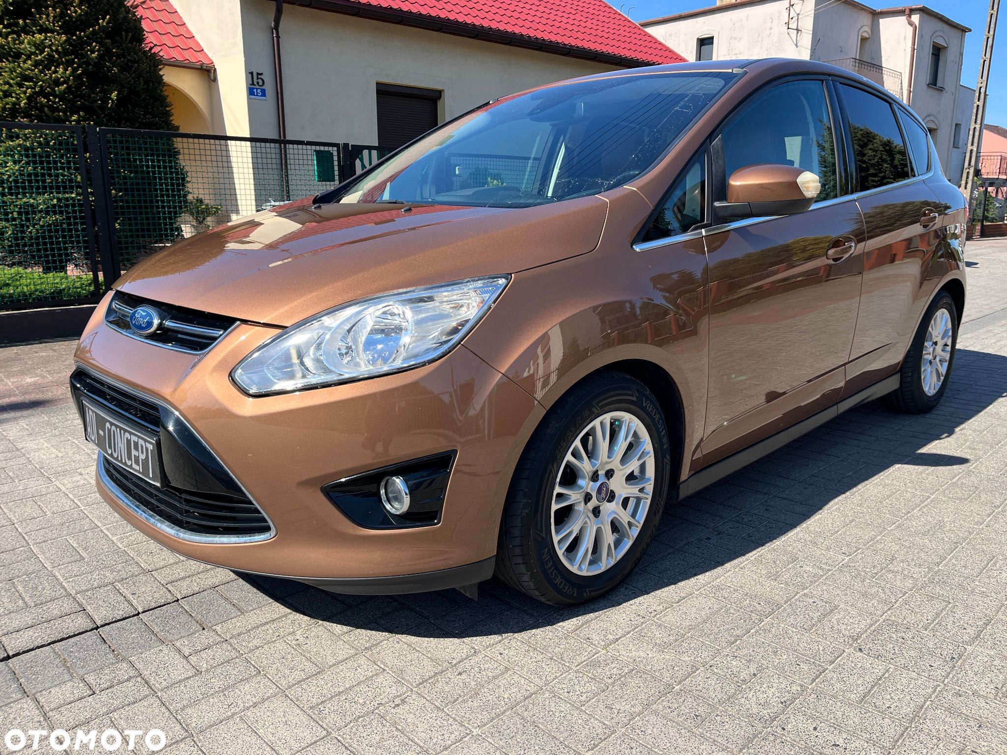 Ford C-MAX 1.6 TDCi Titanium - 1