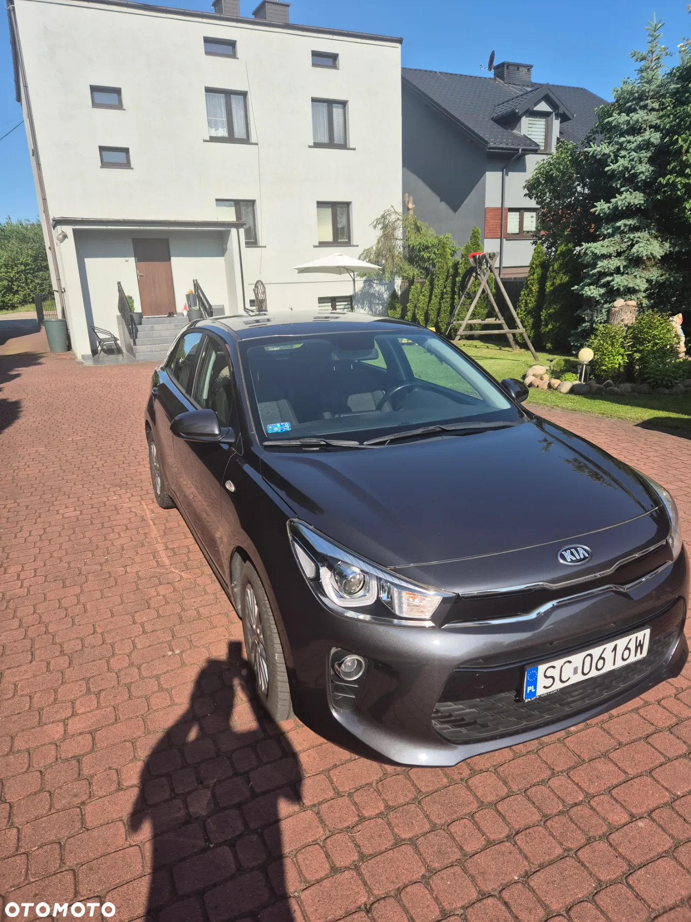 Kia Rio - 15