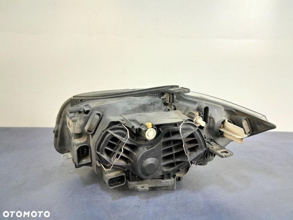 BMW 1 E87 LIFT REFLEKTOR LAMPA PRZÓD PRAWY 7193388 - 10