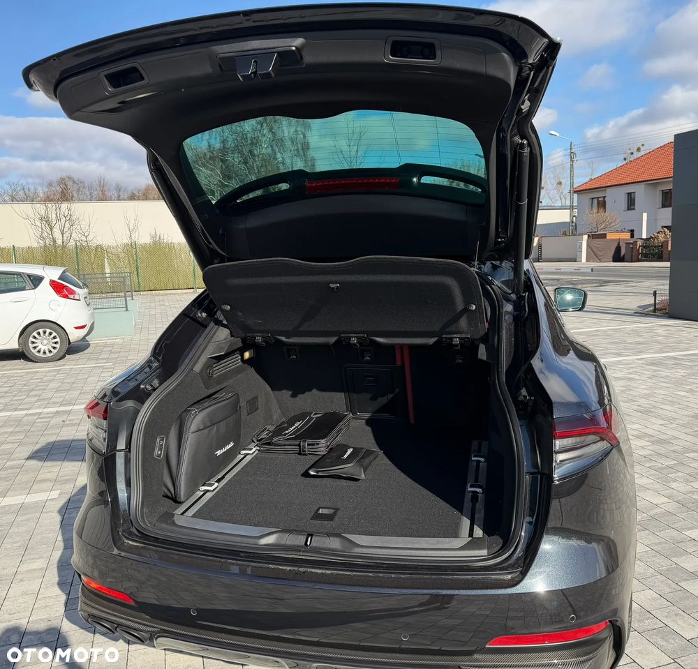 Maserati Levante Trofeo Q4 - 19