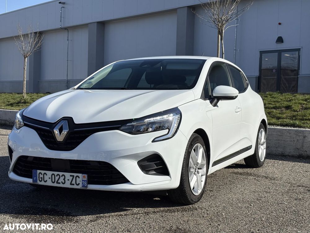 Renault Clio E-TECH 140 BUSINESS EDITION - 12