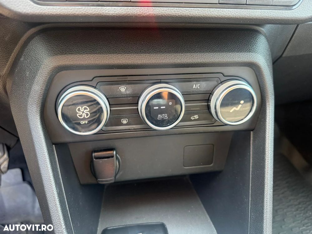 Dacia Sandero TCe 90 MT6 Comfort - 12