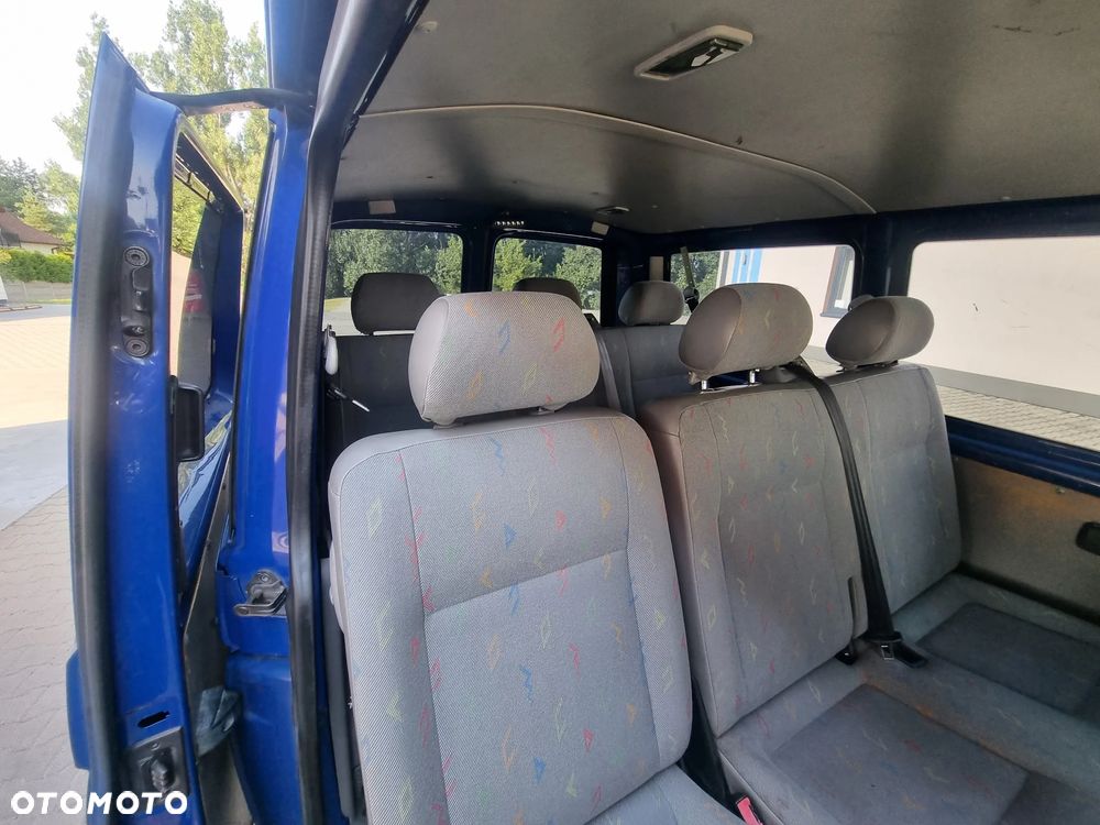 Volkswagen Transporter L1H1 - 11