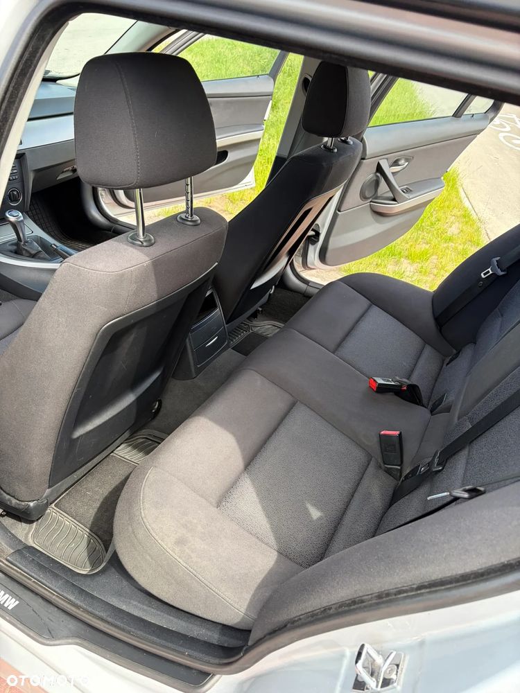 BMW Seria 3 - 11