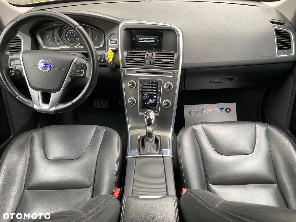 Volvo XC 60 D3 Geartronic Momentum - 6