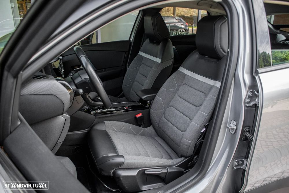 Citroën e-C4 50 kWh Shine - 29