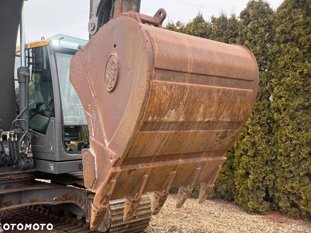 Volvo EC 140 EL - 18