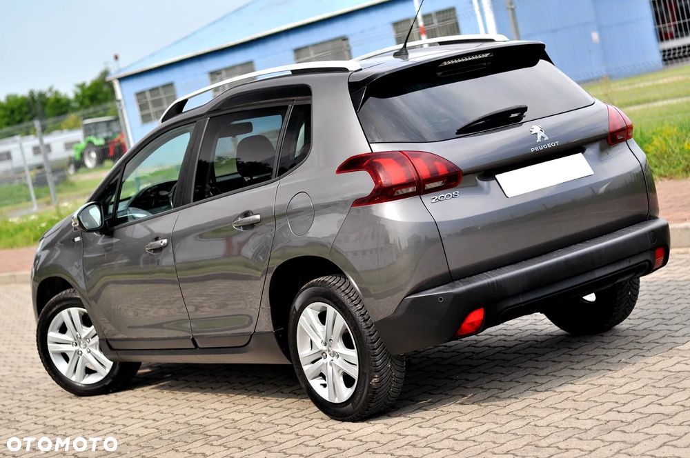 Peugeot 2008 - 9
