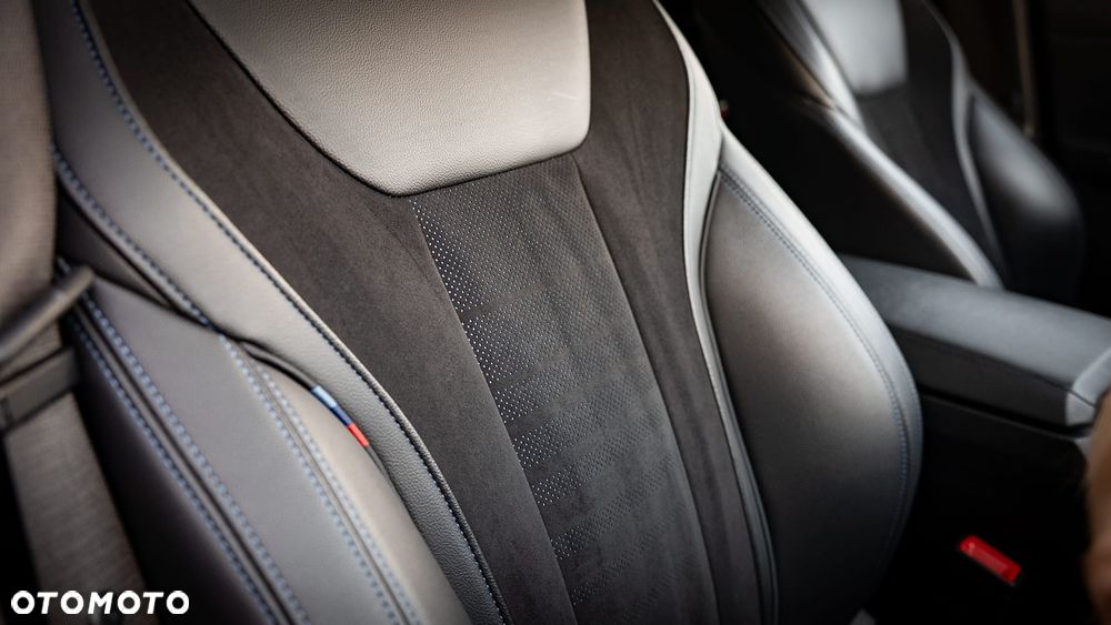BMW Seria 3 320d M Sport - 32