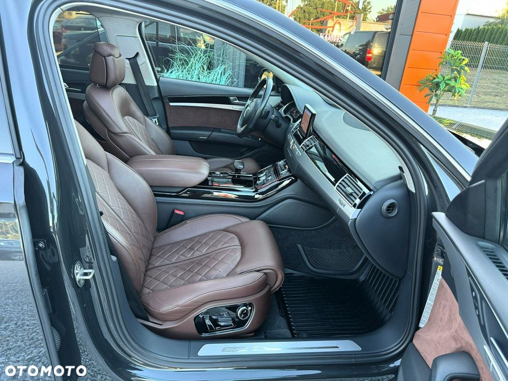 Audi A8 4.0 TFSI L Quattro - 25