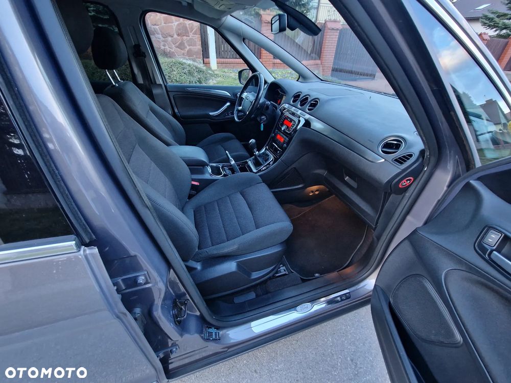 Ford S-Max 2.0 T Titanium - 18