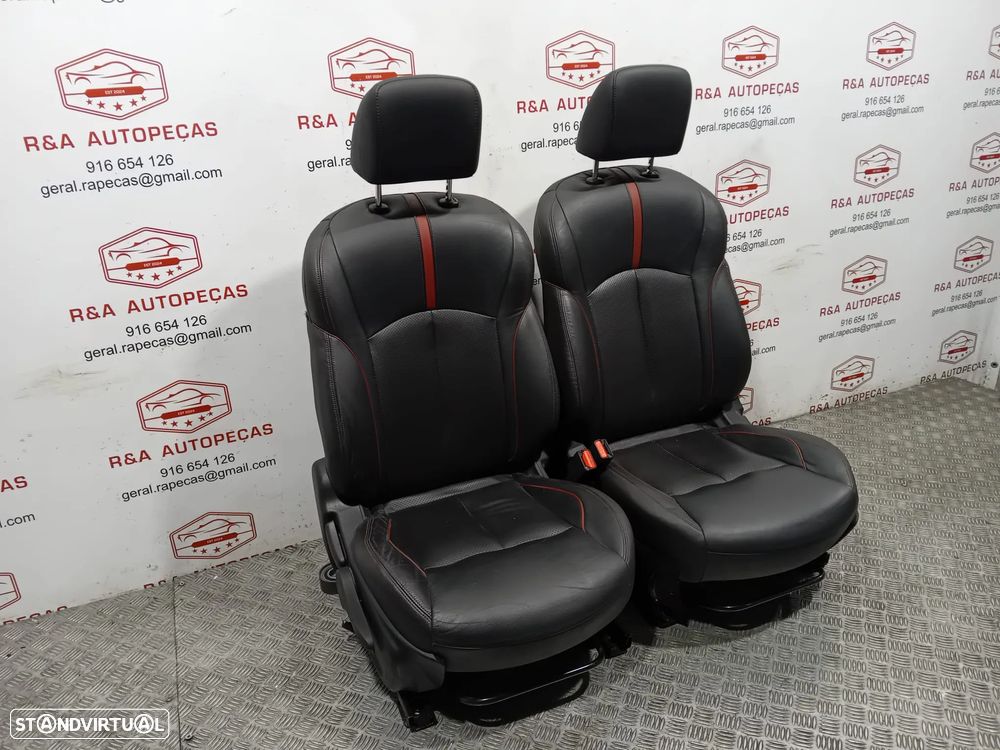 Conjunto de Bancos Nissan Juke Original - 8