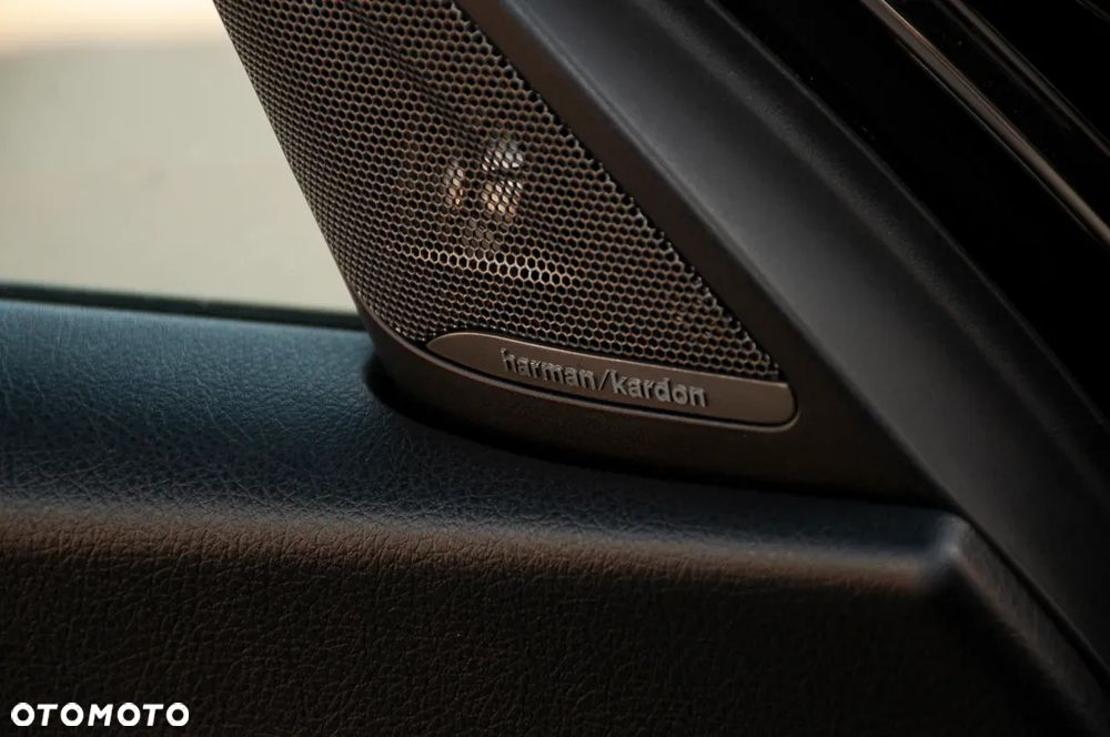 BMW Seria 1 120d Sport Line - 13