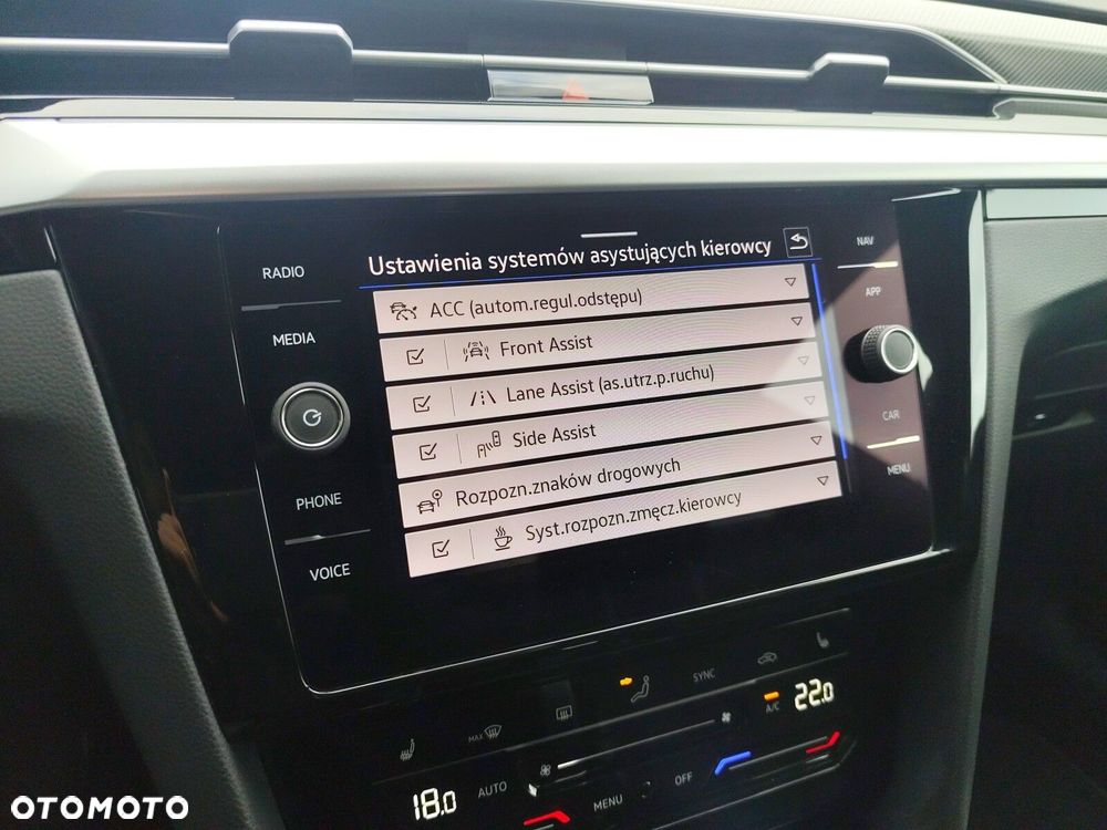 Volkswagen Arteon 2.0 TSI R-Line DSG - 28