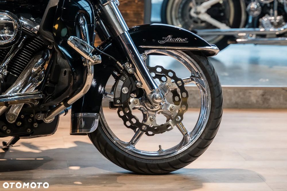 Harley-Davidson Touring Ultra Limited - 14