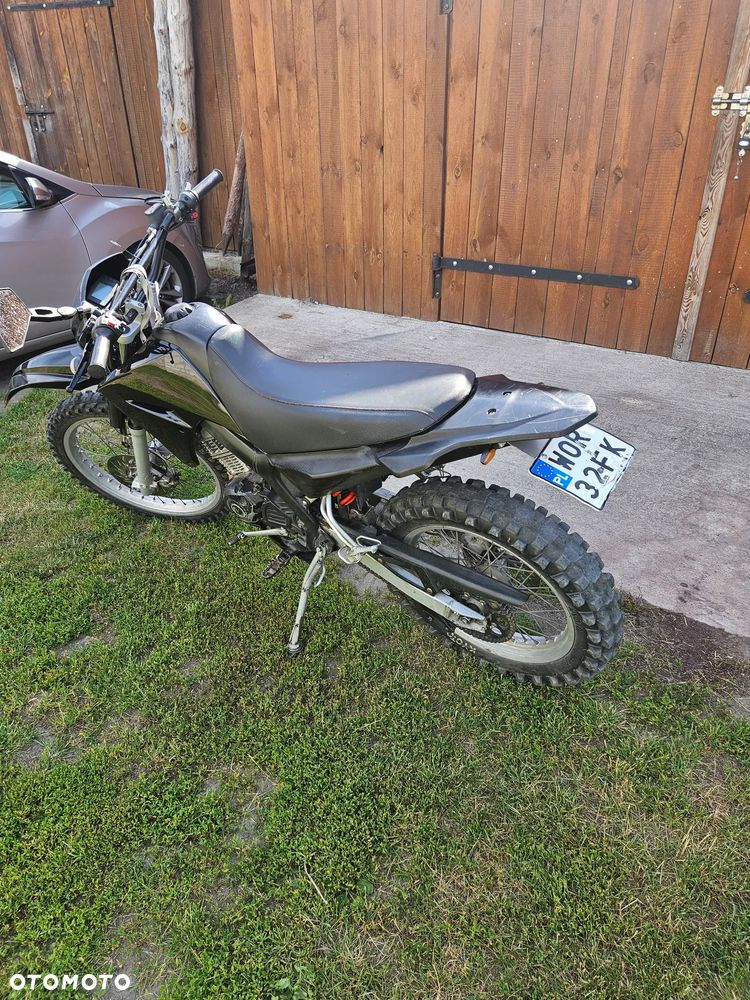 Yamaha XT - 6
