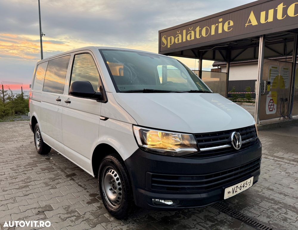 Volkswagen Transporter - 11