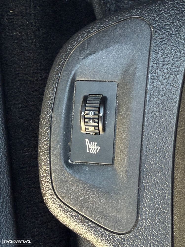 Peugeot 407 SW 2.0 HDi Executive - 14
