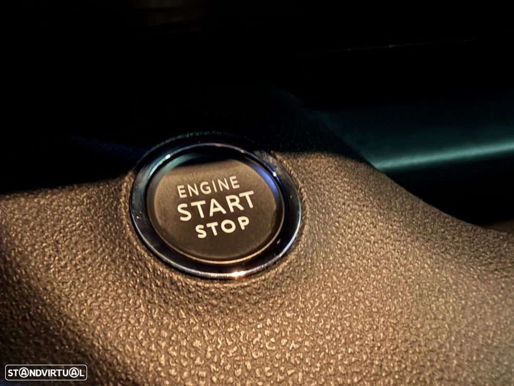 Jeep Avenger 1.2 GSE T3 Altitude - 23