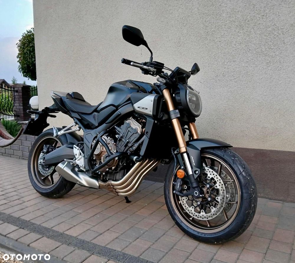 Honda CB - 7