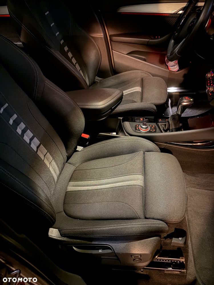 BMW X1 xDrive20d - 6