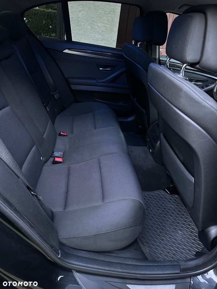 BMW Seria 5 - 16