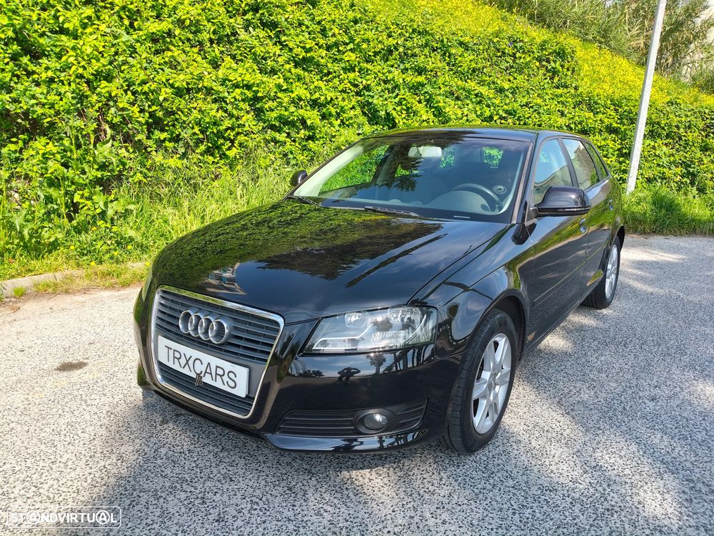Audi A3 1.6 TDI Attraction - 1