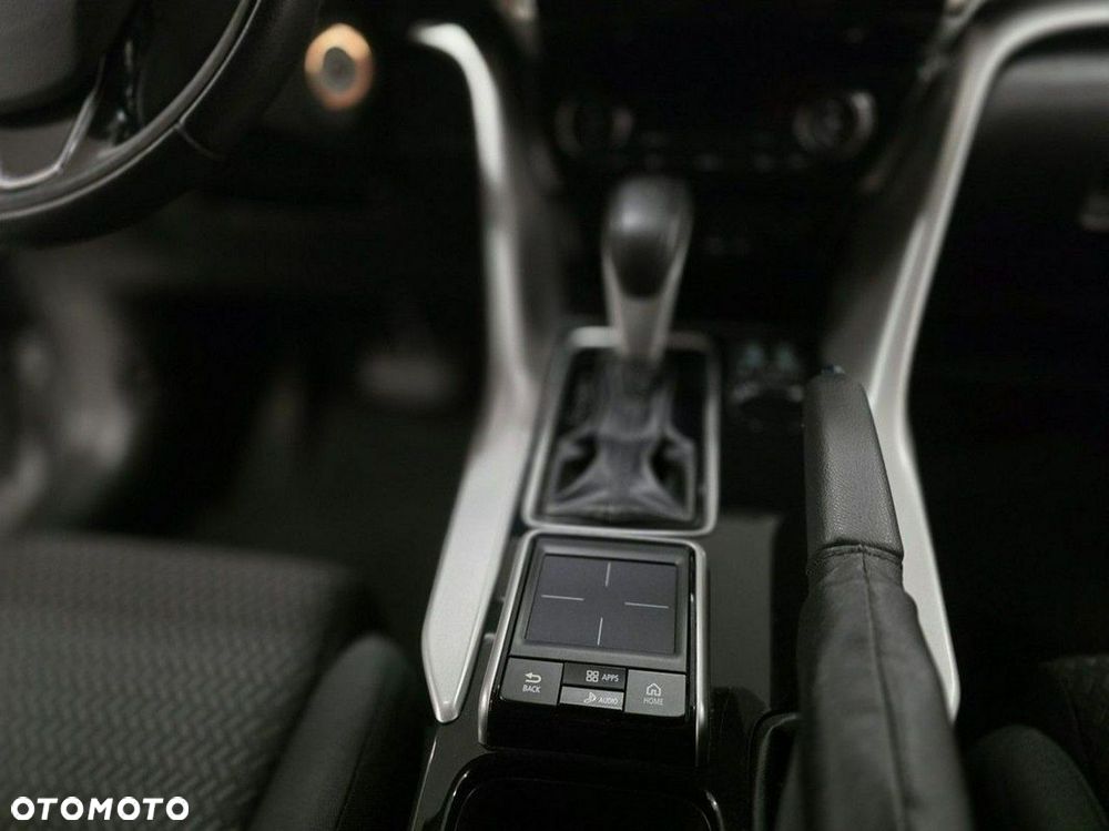 Mitsubishi Eclipse Cross 1.5 T GPF Inbusiness CVT - 18