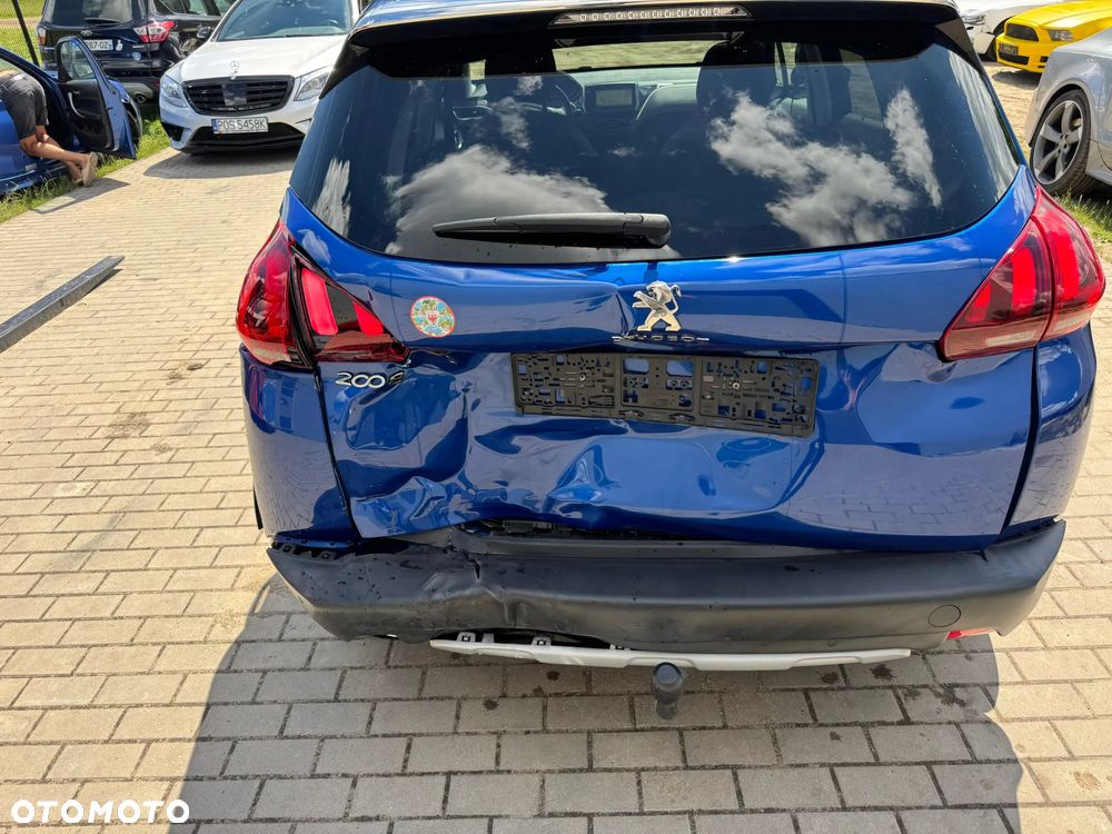 Peugeot 2008 PureTech 130 Stop&Start EAT6 Allure - 18