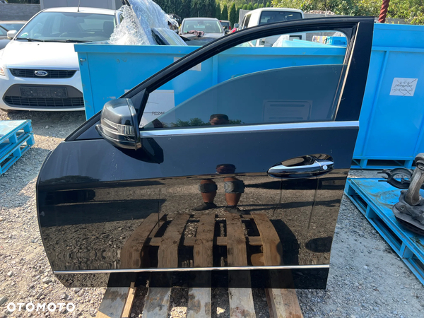 DRZWI LEWY PRZÓD LEWE PRZEDNIE MERCEDES W212 C197